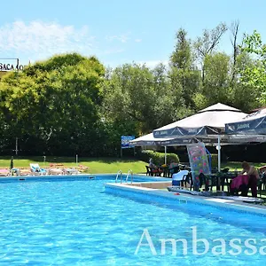 Ambassador - Free Parking Altın Kumlar